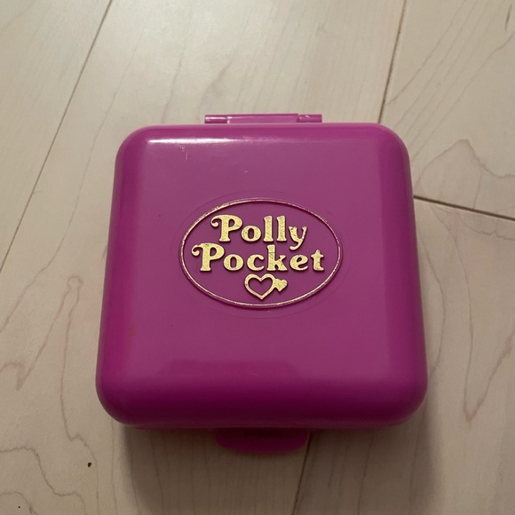 VINTAGE POLLY POCKET DOLL HOUSE - Picture 2 of 2